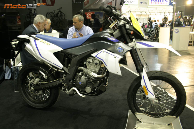 FB Mondial Motard 125