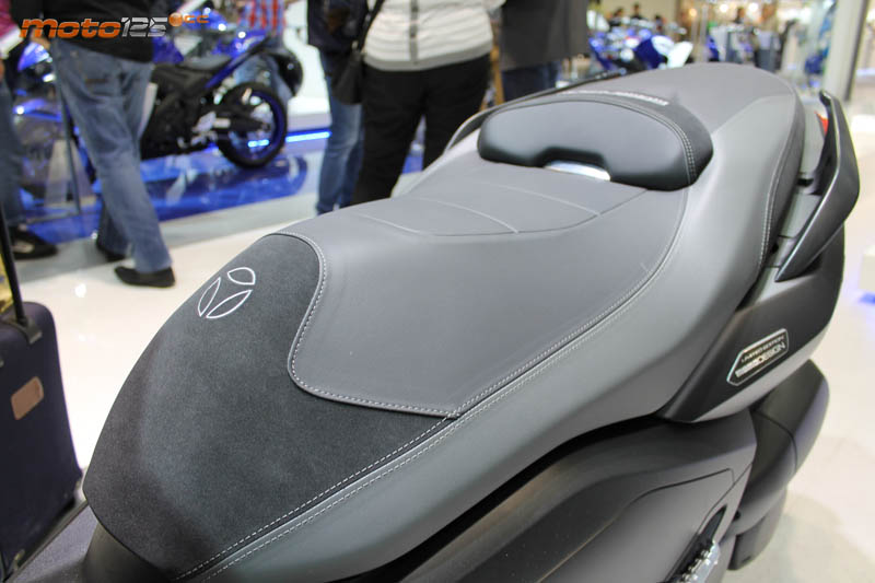 Yamaha X-Max 125 MomoDesign