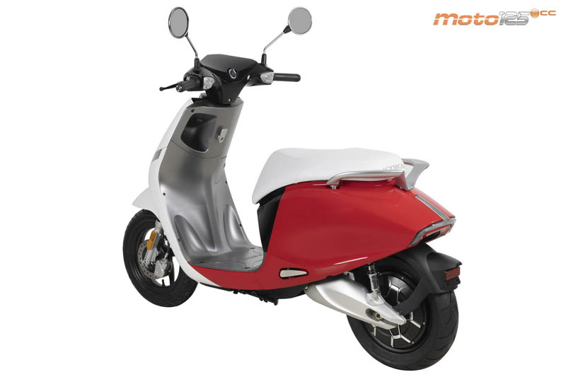 EICMA19 - Kymco i-One-X