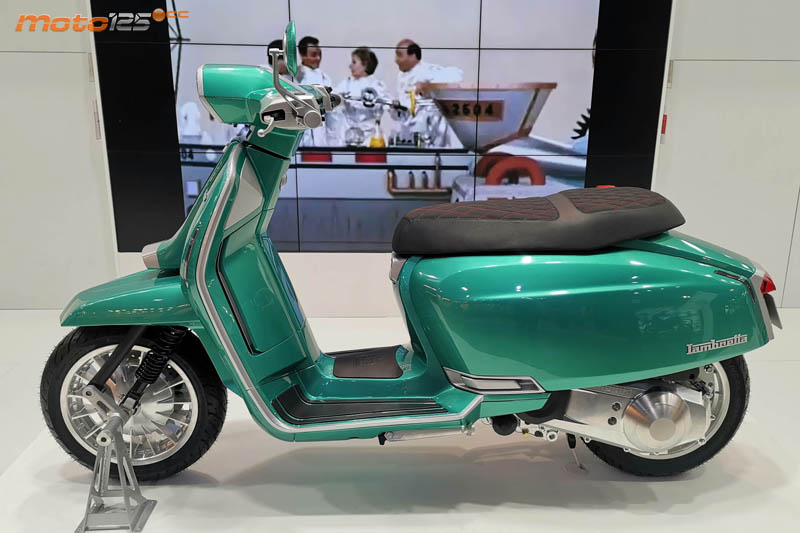 EICMA19 - Lambretta G325 Special