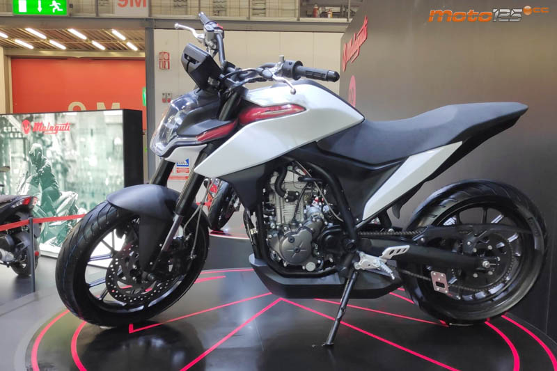 EICMA19 - Malaguti Drakon 125