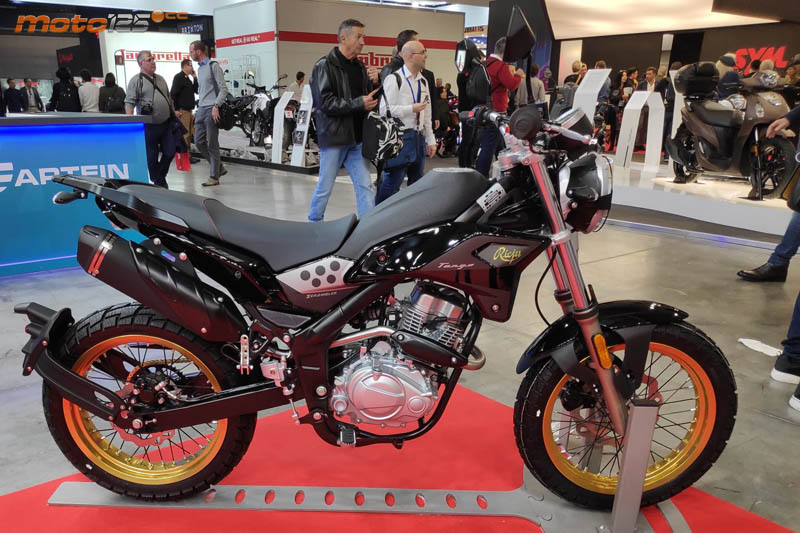 EICMA19 - Rieju Tango Scrambler 125