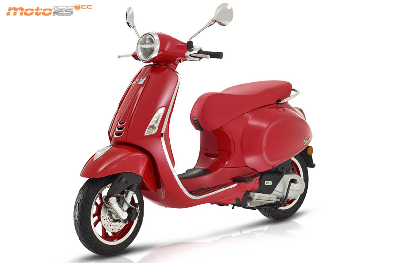 EICMA19 - Vespa Primavera RED 125