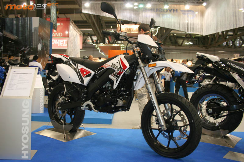 Hyosung Duna Supermoto 125