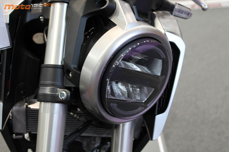 Vive la Moto 2018 - Honda CB125R Neo Sports Café