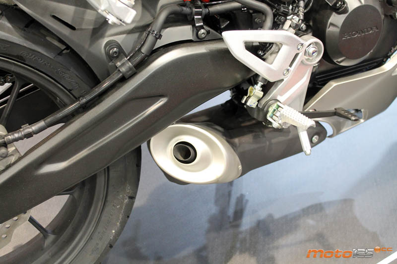 Vive la Moto 2018 - Honda CB125R Neo Sports Café