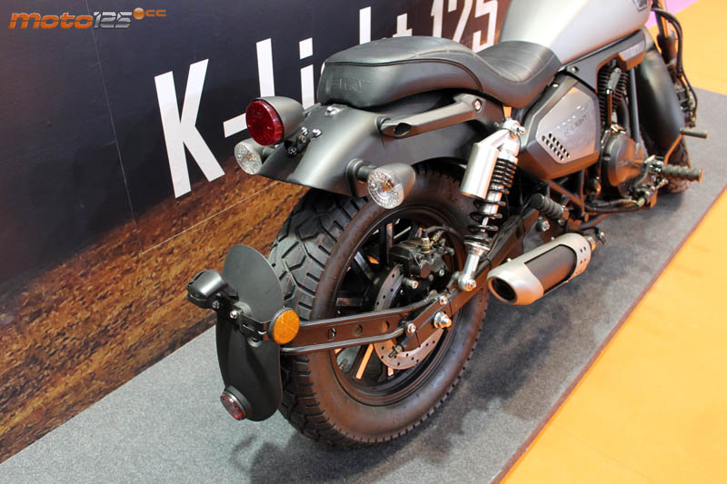 Vive la Moto 2018 - Keeway K-Light 125