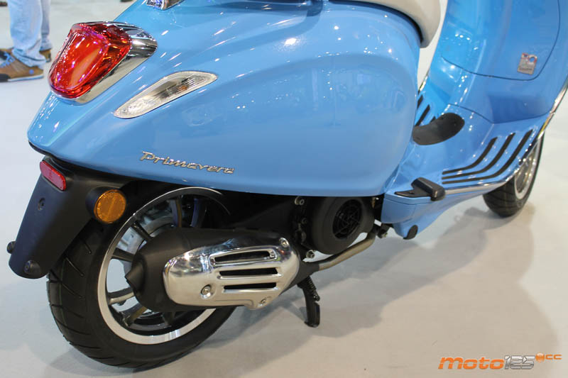 Vive la Moto 2018 - Vespa Primavera 125 50 Anniversary