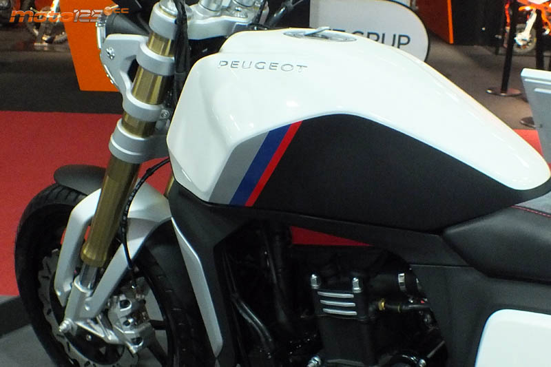 Vive La Moto 2019 Barcelona - Peugeot P2X Racer/Roadster 125/300