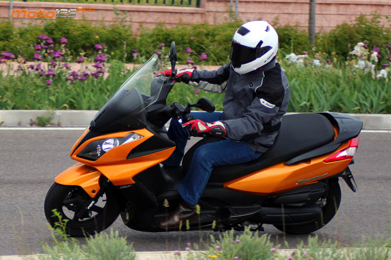 Kymco SuperDink 125