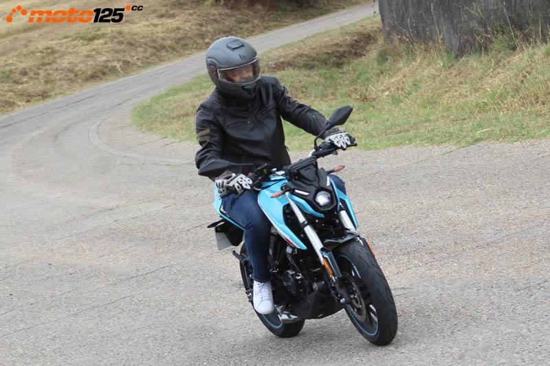 Voge R125