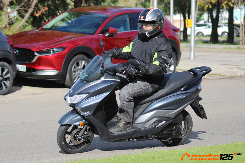 Suzuki Burgman Street EX125