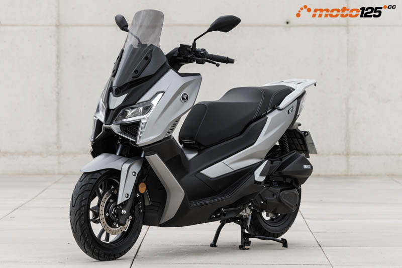 Voge SR1 125