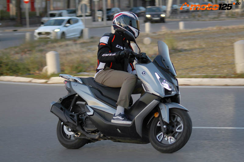 Voge SR1 125