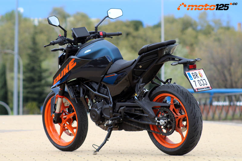 KTM Duke 125 2024