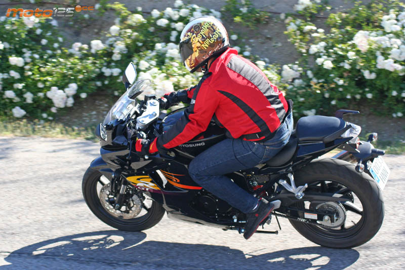 Hyosung Comet GT 125 R