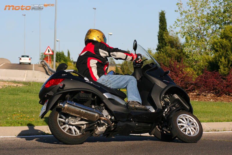 Piaggio MP3 500 LT