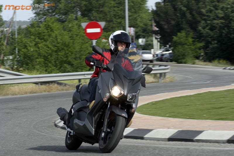 Yamaha X-Max '14