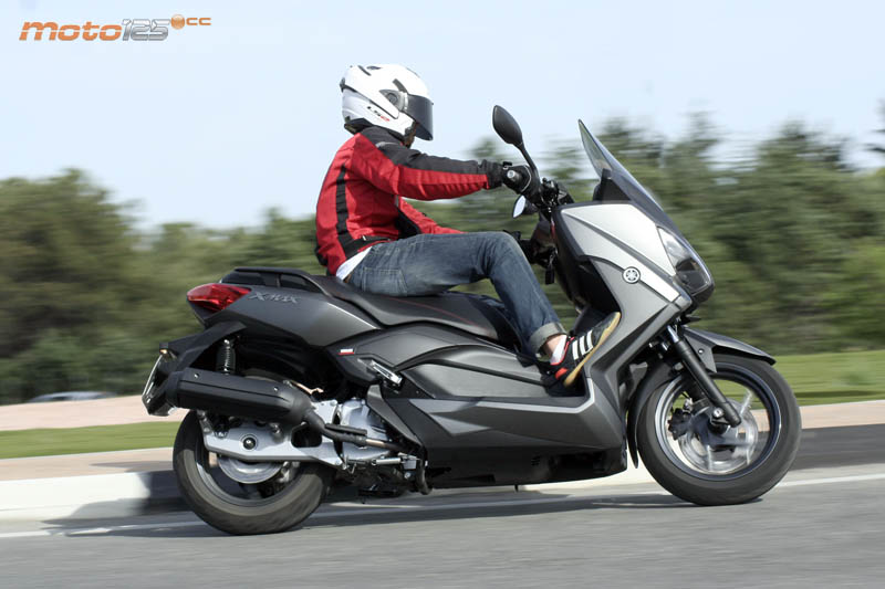 Yamaha X-Max '14