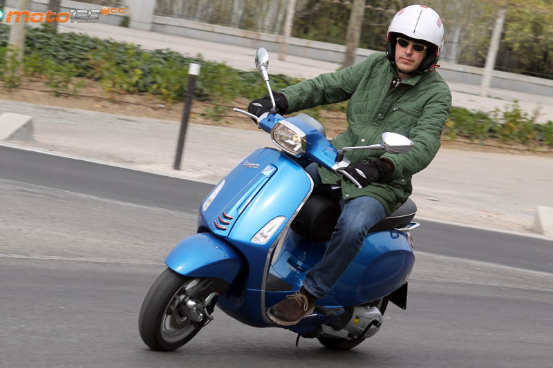 Vespa Sprint 3v