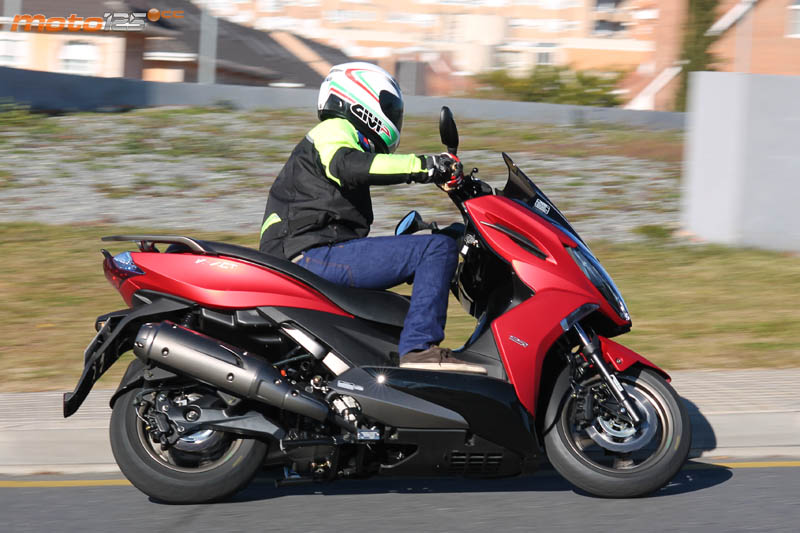 Kymco K-XCT 125i ABS