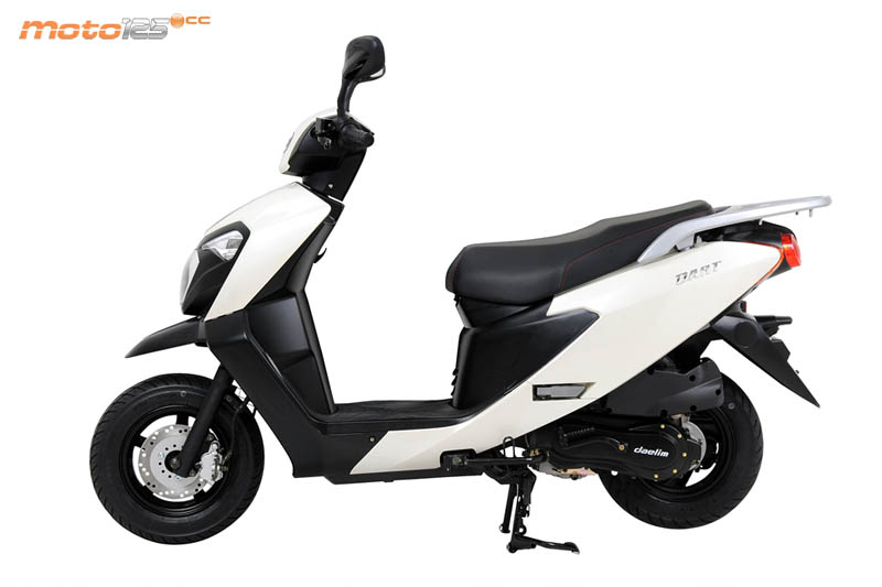 Daelim Dart 125