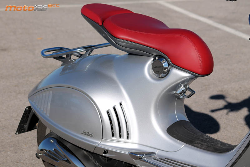Vespa 946 125 Bellisima