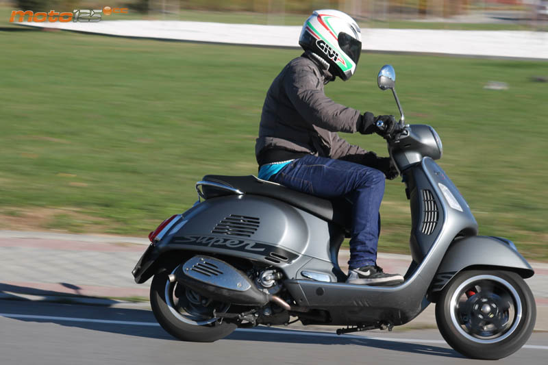 Vespa GTS Super Sport 125 ie