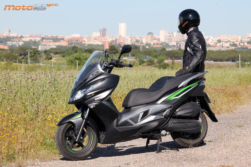 Kawasaki J125