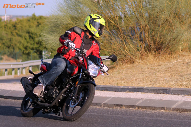 Yamaha YS 125