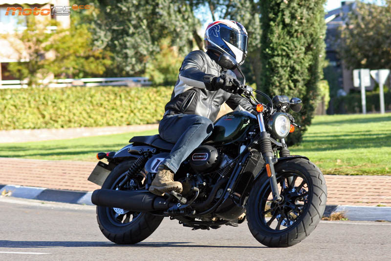 Hyosung GV Aquila 125 S