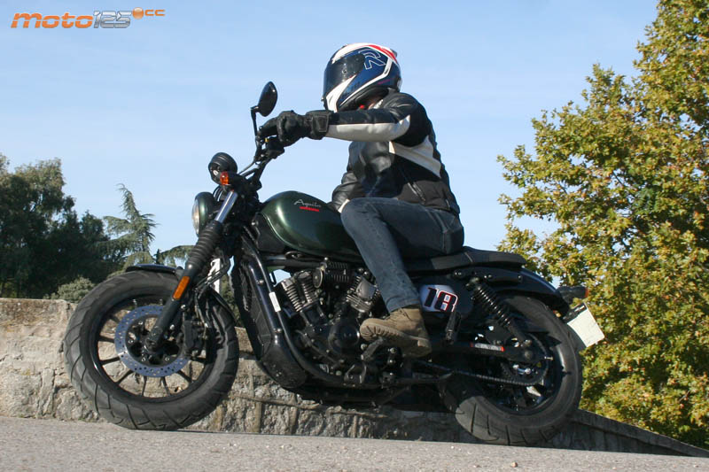 Hyosung GV Aquila 125 S