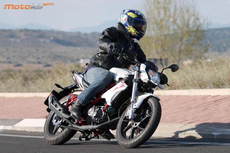 Benelli BN 125