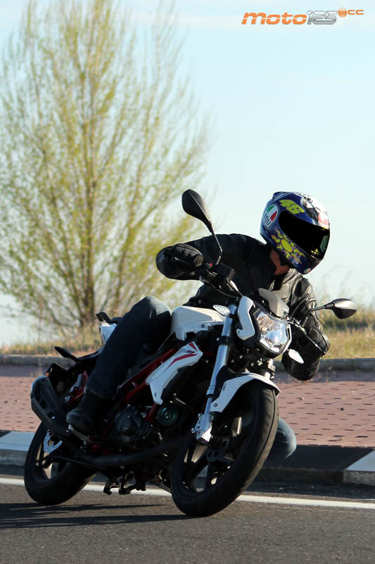 Benelli BN 125