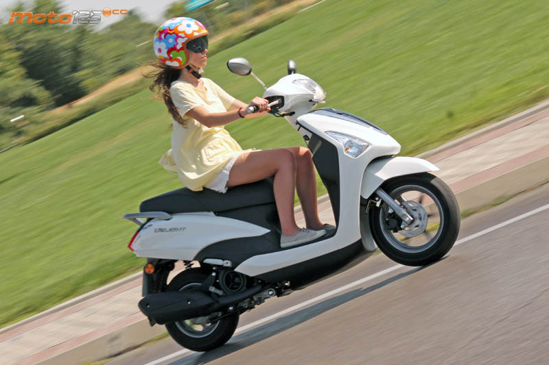 Yamaha D'elight 125