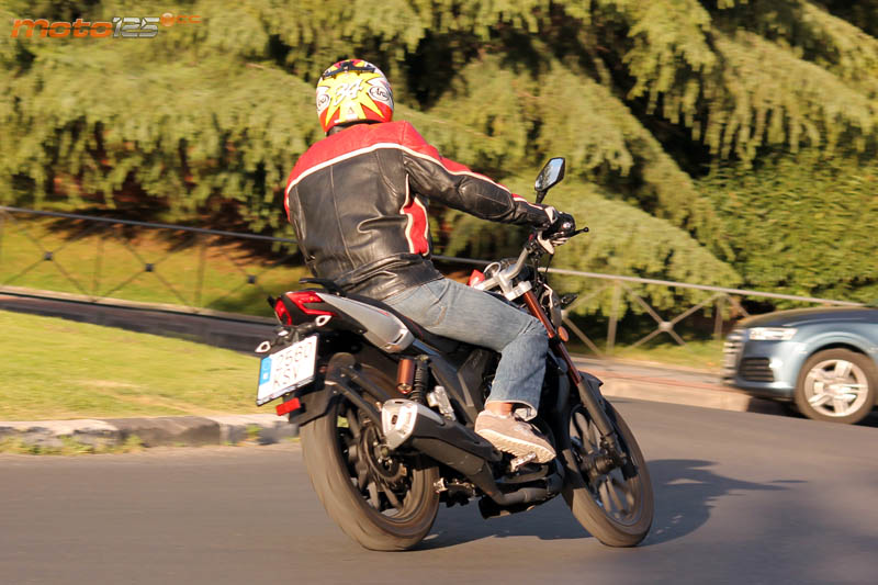 UM Xtreet R 125