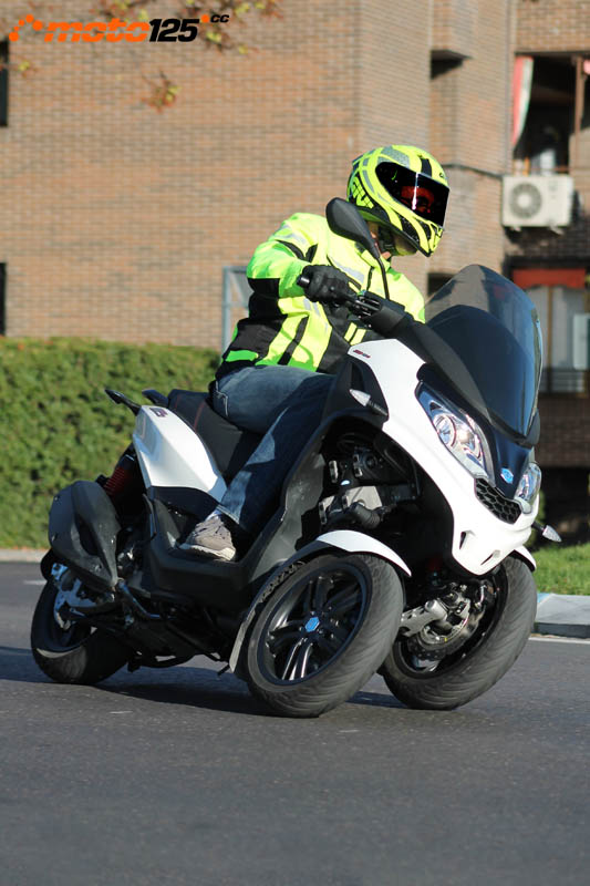 Piaggio MP3 300 HPE