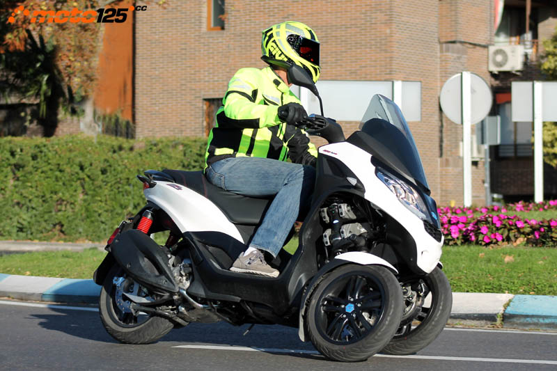 Piaggio MP3 300 HPE