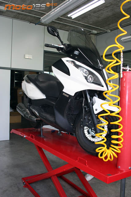 KYMCO super dink 125i del 2009 - Información técnica