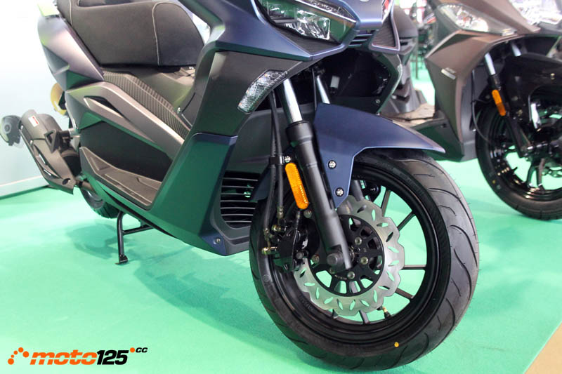 Motorama Madrid 2020 - Keeway Vieste 125