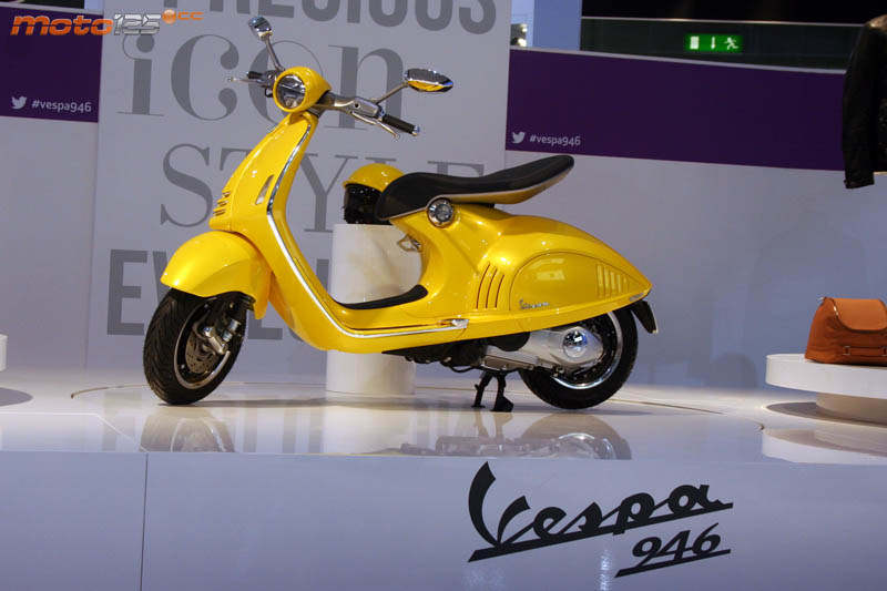 Vespa 946