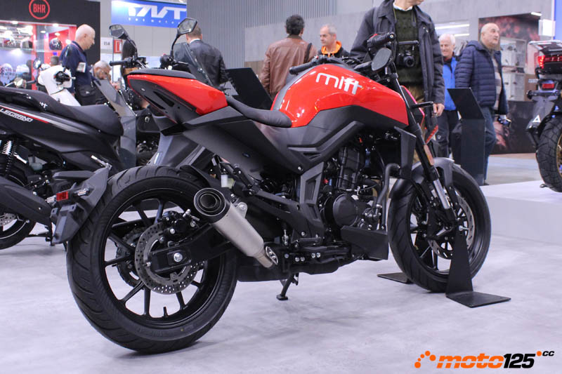 Mitt Naked R 125